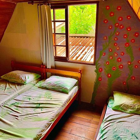 Hostel Mueller Na Praia De Mocambique Florianópolis Exterior foto