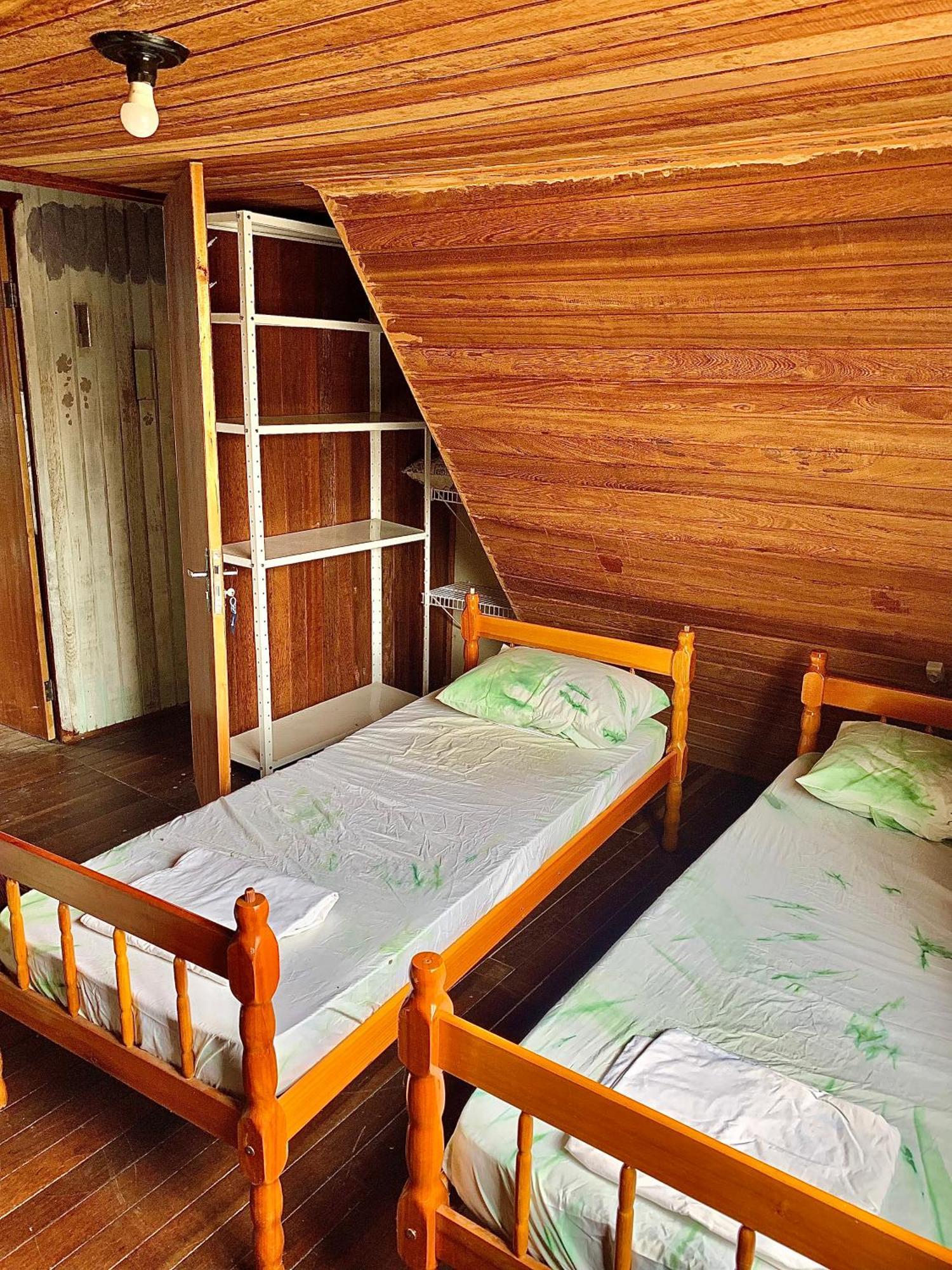 Hostel Mueller Na Praia De Mocambique Florianópolis Exterior foto