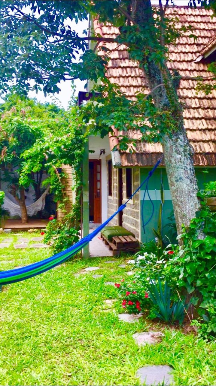 Hostel Mueller Na Praia De Mocambique Florianópolis Exterior foto